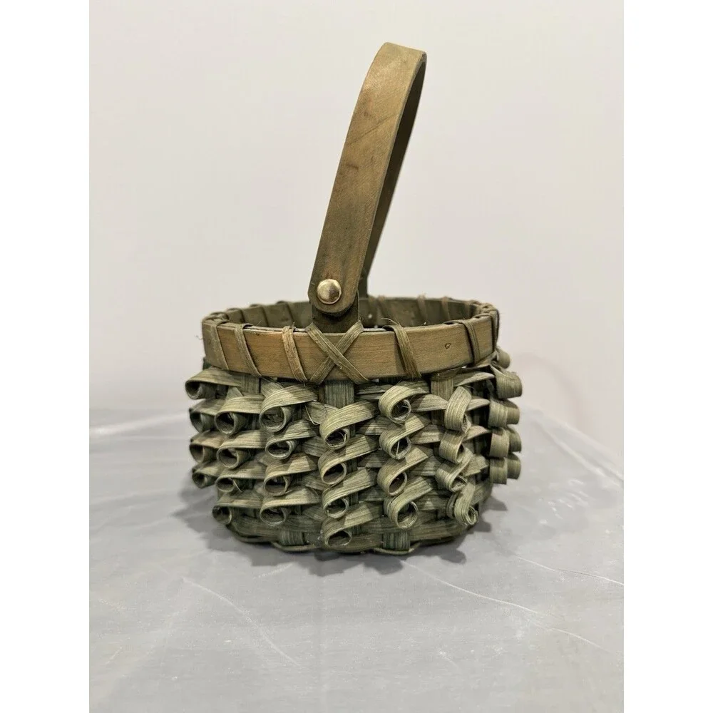 Vintage Green Curl Weave Woven Basket with Handle Cottage Farmhouse Decor